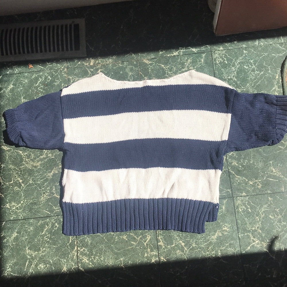Sweater - Picture 2 of 3